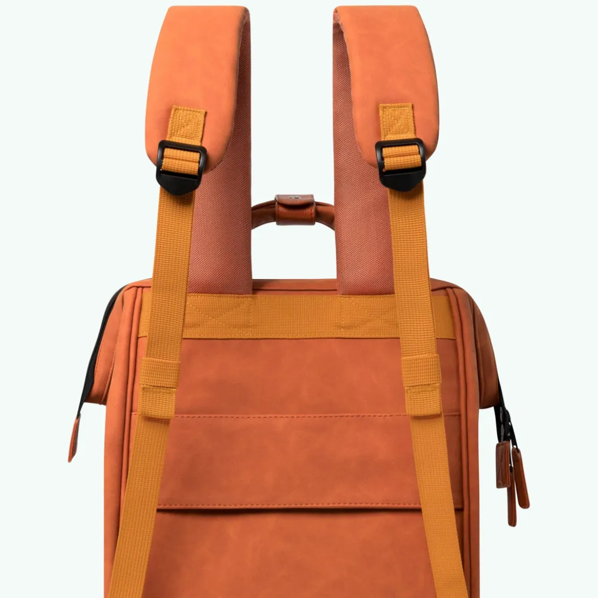 Adventurer Rucksack M Tanta