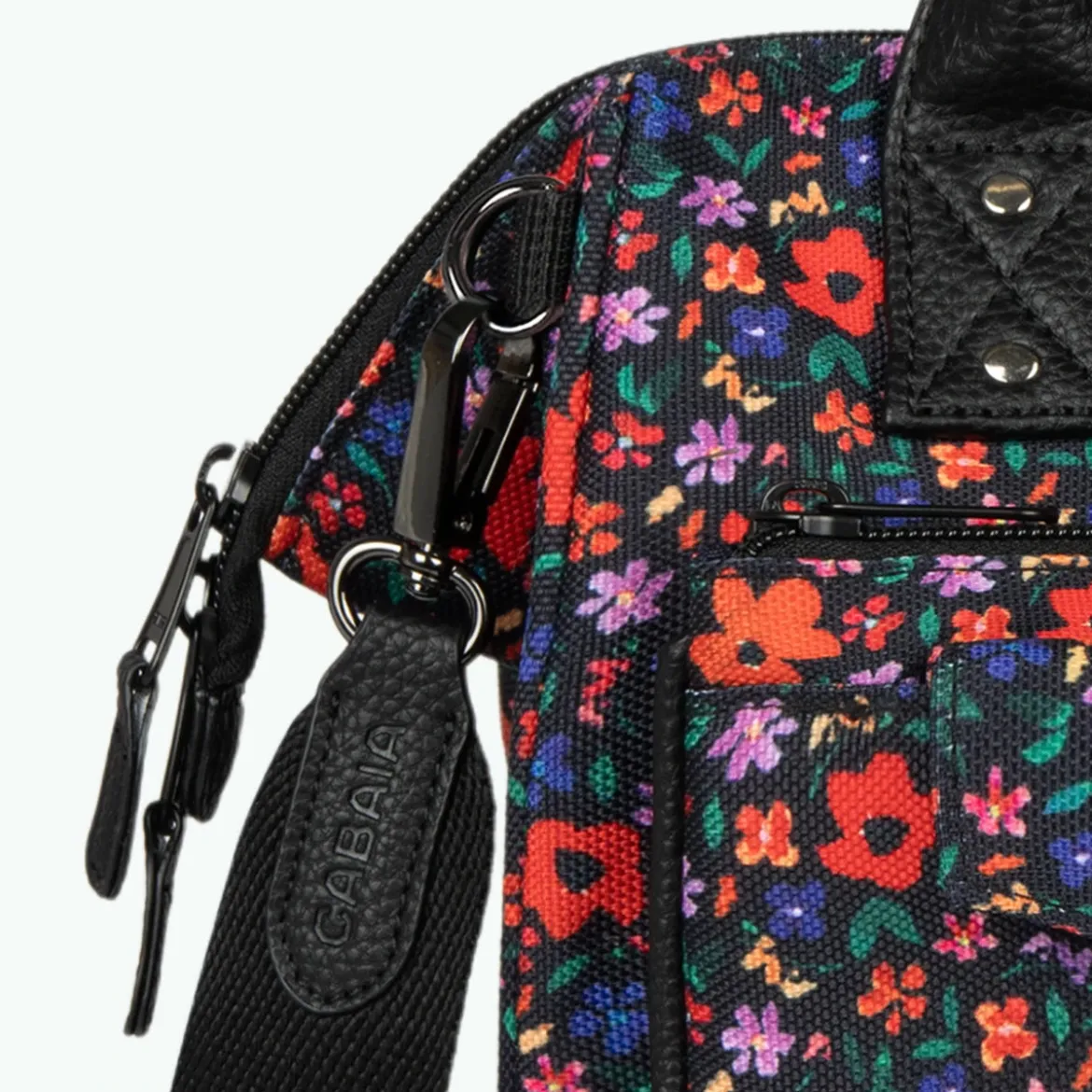 Adventurer Umhängetasche Crossbody M Maupiti