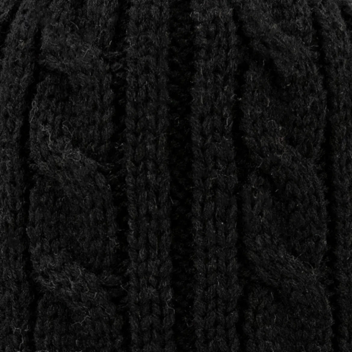 Beanie Creamy Gin New Black