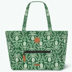 Shopper L Mardin